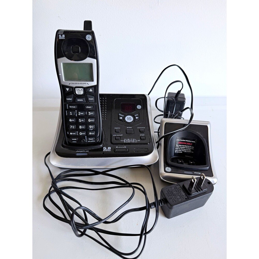 GE 5.8GHz Cordless Phone Answering System Caller ID 25942EJ3-C Black/Silver